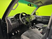 Mitsubishi Pajero vaihtoauto