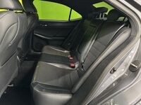 Lexus IS vaihtoauto