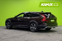 Volvo V90 Cross Country vaihtoauto