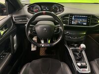 Peugeot 308 vaihtoauto