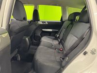 Subaru Forester vaihtoauto