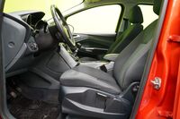 Ford C-MAX vaihtoauto