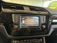 Volkswagen Touran vaihtoauto
