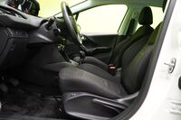 Peugeot 208 vaihtoauto
