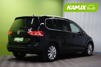 Volkswagen Touran vaihtoauto