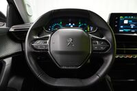 Peugeot e-2008 vaihtoauto