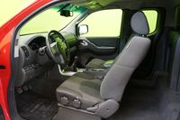 Nissan Navara vaihtoauto