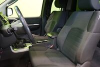 Nissan Navara vaihtoauto