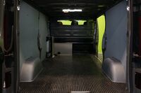 Opel Vivaro vaihtoauto