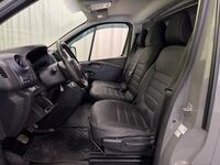 Opel Vivaro vaihtoauto