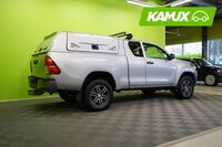 Toyota Hilux vaihtoauto