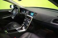 Volvo V60 Cross Country vaihtoauto