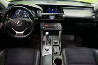 Lexus IS vaihtoauto