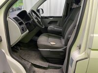 Volkswagen Caravelle vaihtoauto