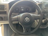 Volkswagen Caravelle vaihtoauto