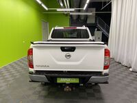 Nissan Navara vaihtoauto
