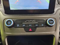 Ford Transit Connect vaihtoauto