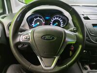 Ford Transit Courier vaihtoauto