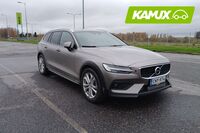 Volvo V60 Cross Country vaihtoauto