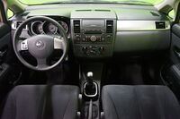 Nissan Tiida vaihtoauto