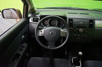 Nissan Tiida vaihtoauto