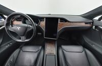 Tesla Model S vaihtoauto