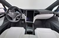 Tesla Model X vaihtoauto