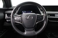 Lexus UX vaihtoauto
