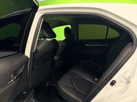 Toyota Camry vaihtoauto