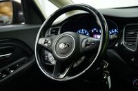 Kia Carens vaihtoauto
