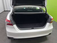 Toyota Camry vaihtoauto