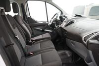 Ford Tourneo Custom vaihtoauto