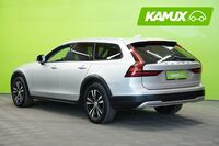Volvo V90 Cross Country vaihtoauto