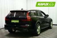Volvo V60 Cross Country vaihtoauto