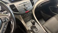 Honda Accord vaihtoauto