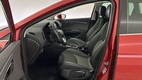 SEAT Leon Sportstourer vaihtoauto