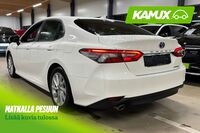 Toyota Camry vaihtoauto