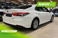 Toyota Camry vaihtoauto