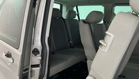 Volkswagen Caravelle vaihtoauto