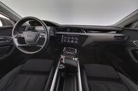 Audi Q8 e-tron vaihtoauto
