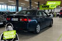 Honda Accord vaihtoauto