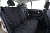 Nissan Tiida vaihtoauto