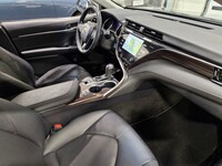 Toyota Camry vaihtoauto