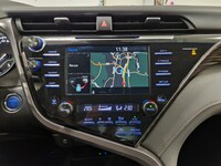 Toyota Camry vaihtoauto