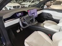 Tesla Model X vaihtoauto