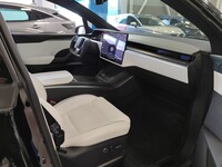Tesla Model X vaihtoauto