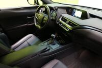 Lexus UX vaihtoauto