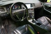Volvo V60 Cross Country vaihtoauto
