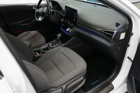 Hyundai IONIQ plug-in vaihtoauto