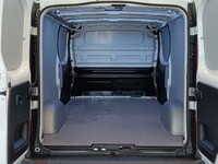 Nissan Primastar vaihtoauto